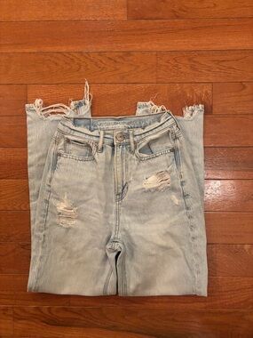 American Eagle Outfitters High-Rise 90s Boyfriend Distressed Jeans size 00